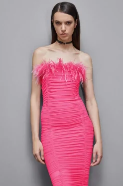 Abito midi con piume in tulle e jersey