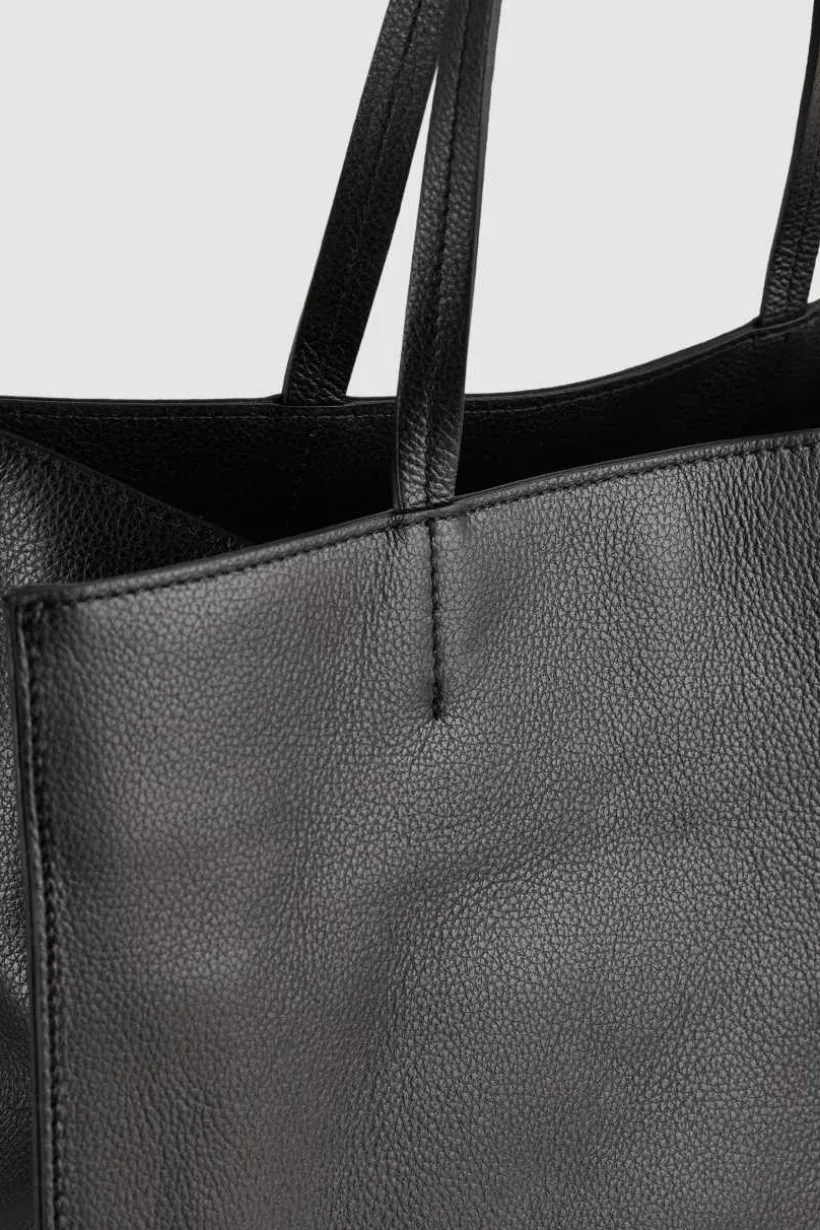 Borsa shopping in pelle martellata