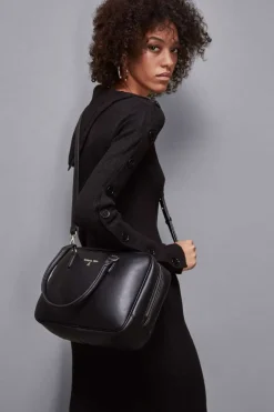 Camera case a tracolla con zip in pelle