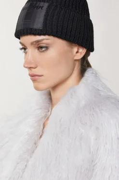 Cappello a costine in tessuto