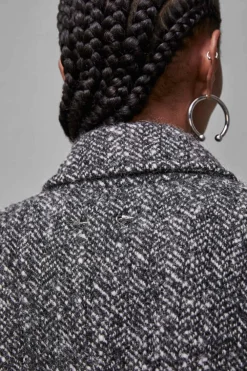 Cappotto con cintura in panno