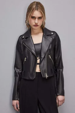 Chiodo in pelle