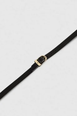 Chocker con fibbia in pelle