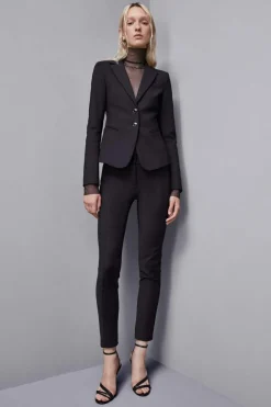Giacca slim 2 bottoni