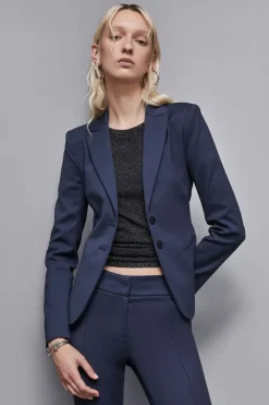 Giacca slim 2 bottoni