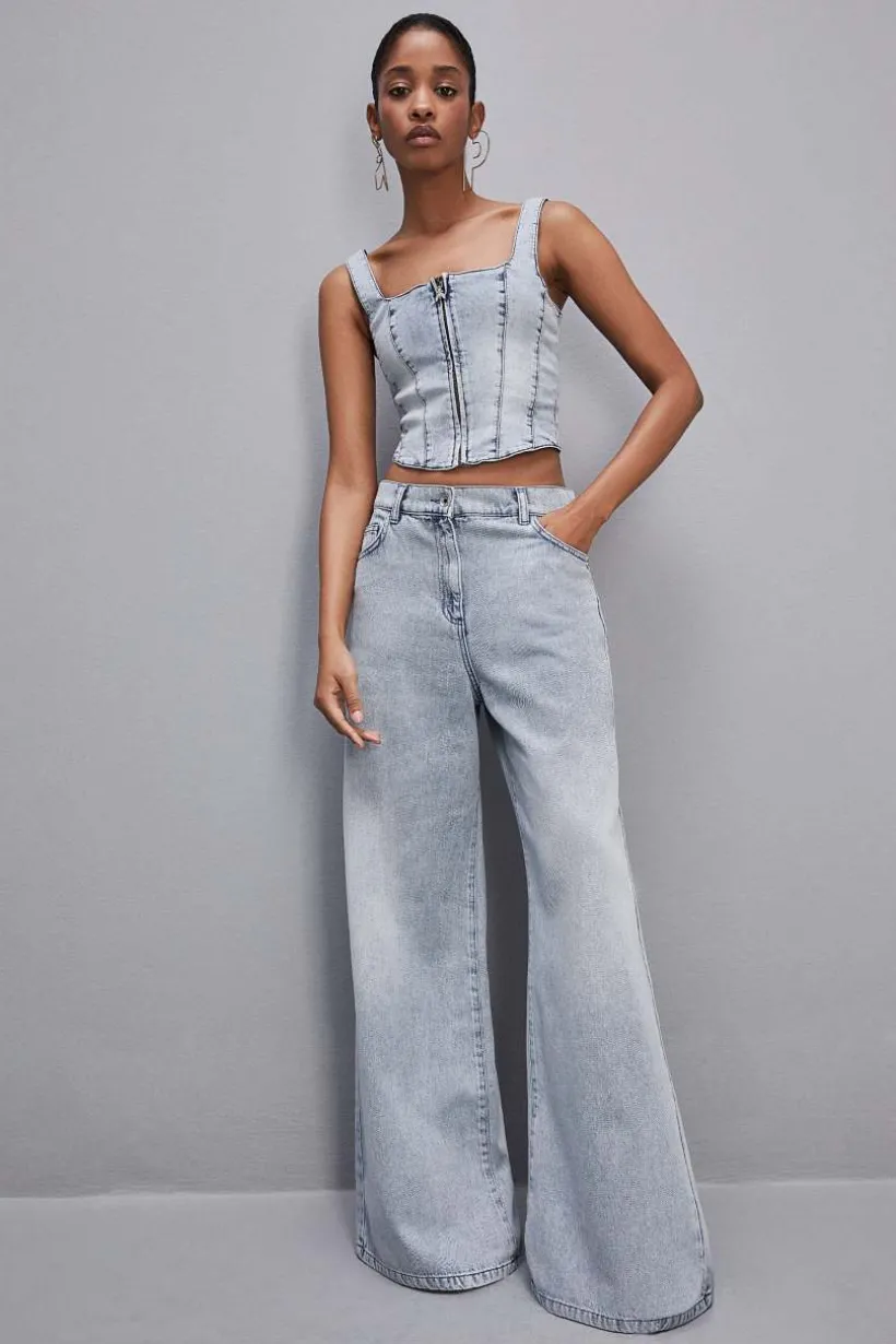 Jeans over vita bassa in denim