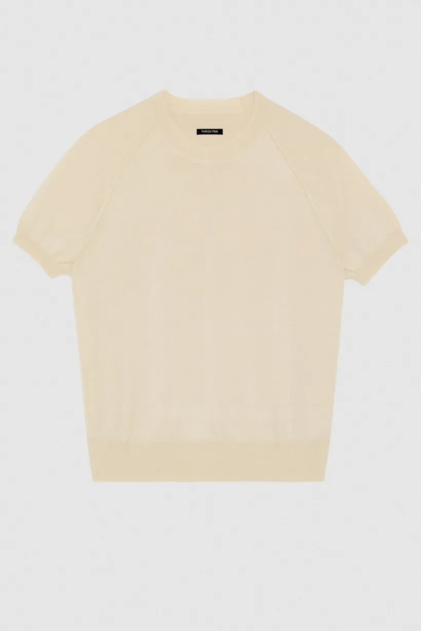 Maglia girocollo con maniche corte