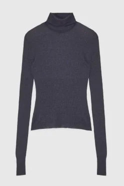 Maglia slim fit in lana Essential