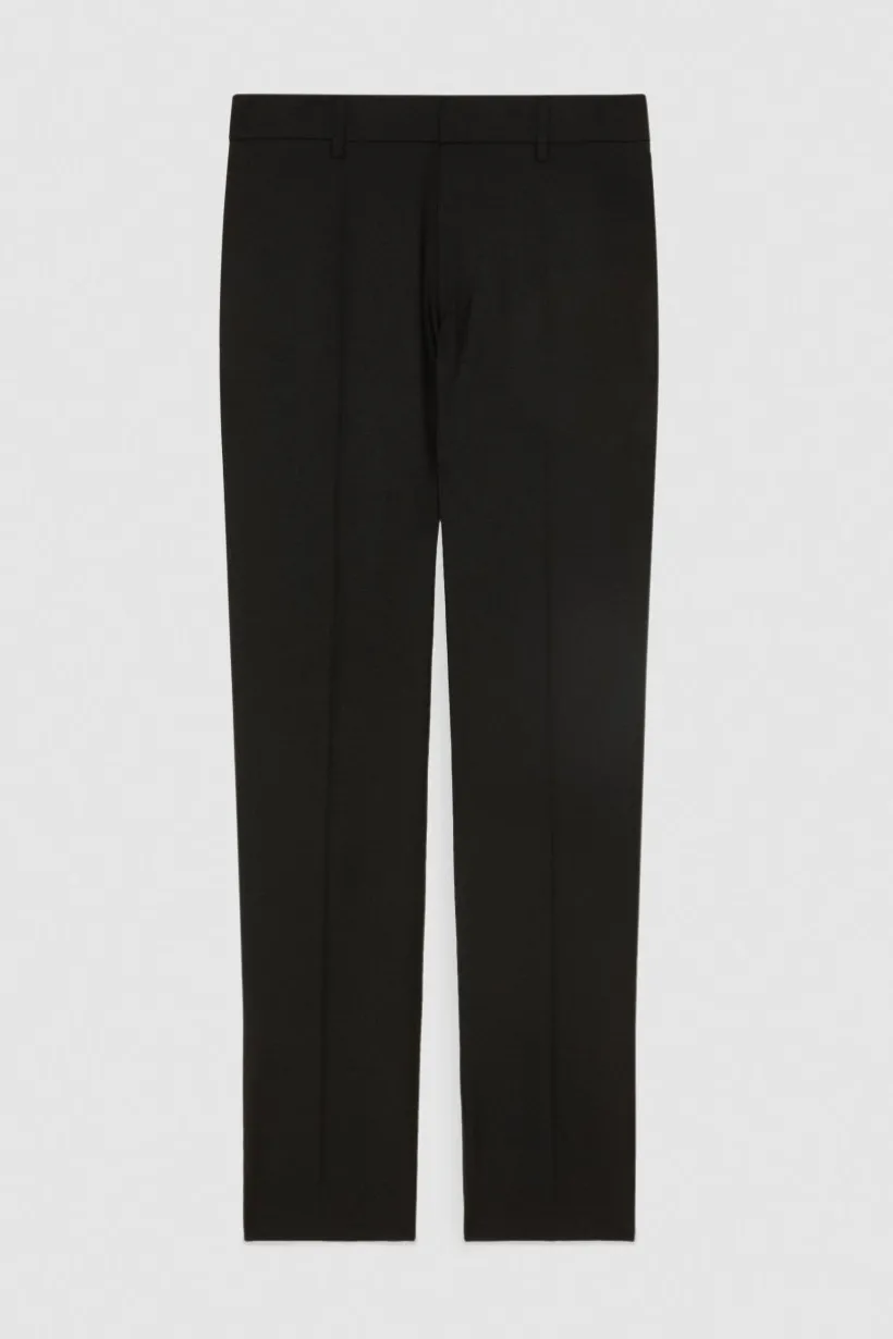 Pantalone con nuovo taglio a sigaretta