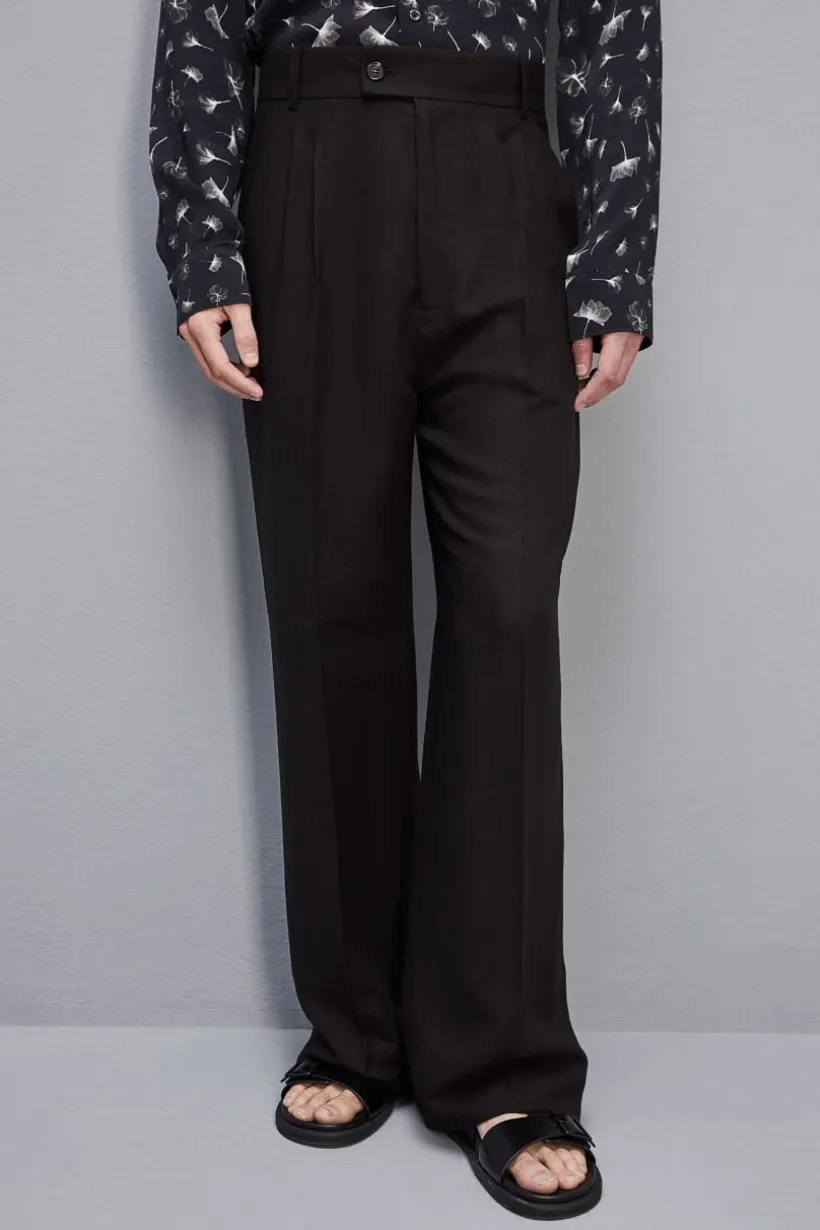 Pantalone con pinces misto lino e viscosa