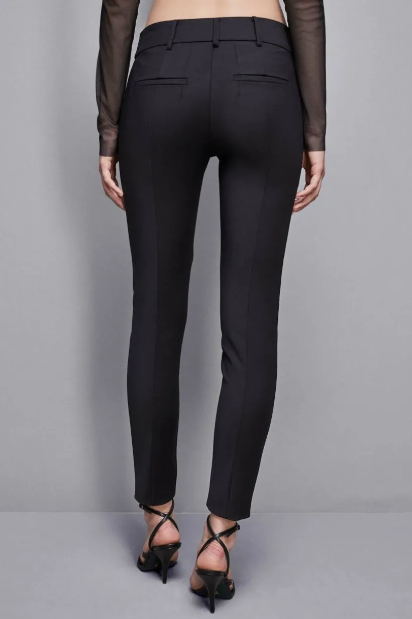 Pantalone slim alla caviglia