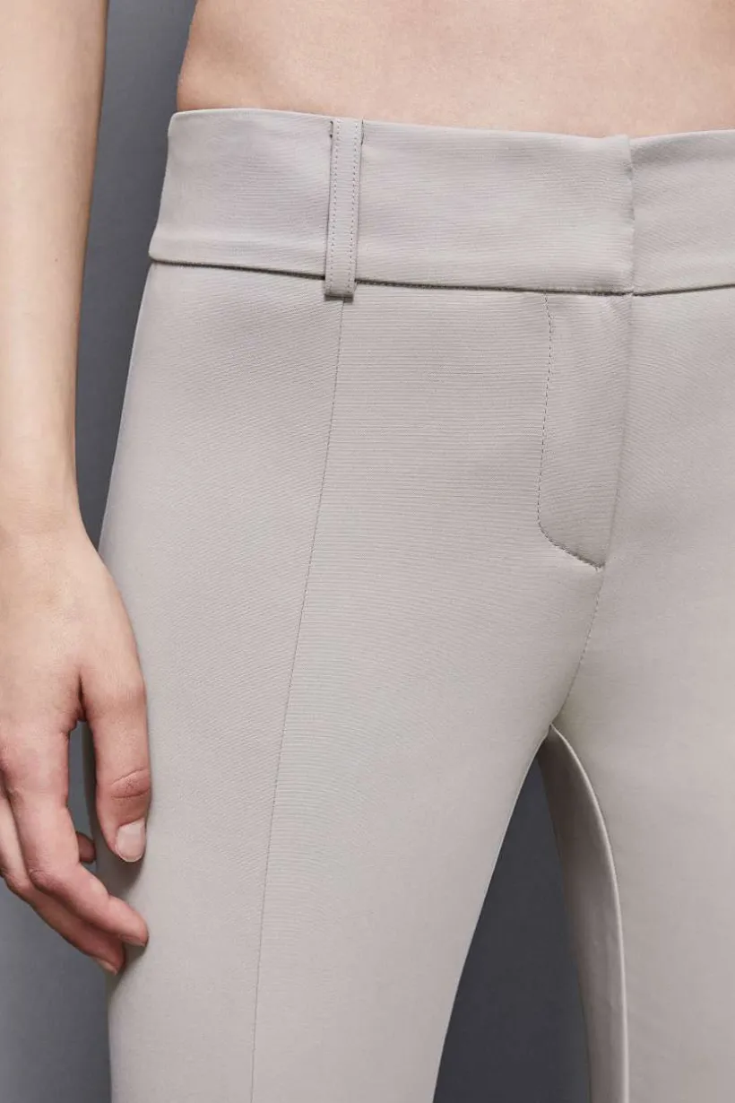 Pantalone slim alla caviglia