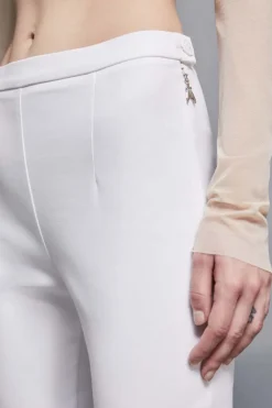 Pantalone slim alla caviglia