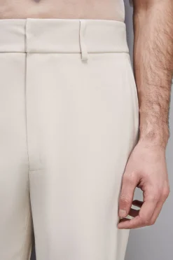 Pantalone slim fit con tasche alla francese