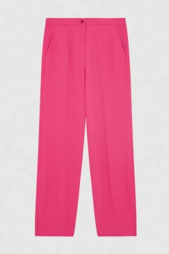 Pantaloni con pieghe in tessuto stretch
