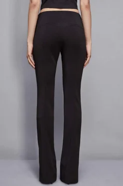Pantaloni slim