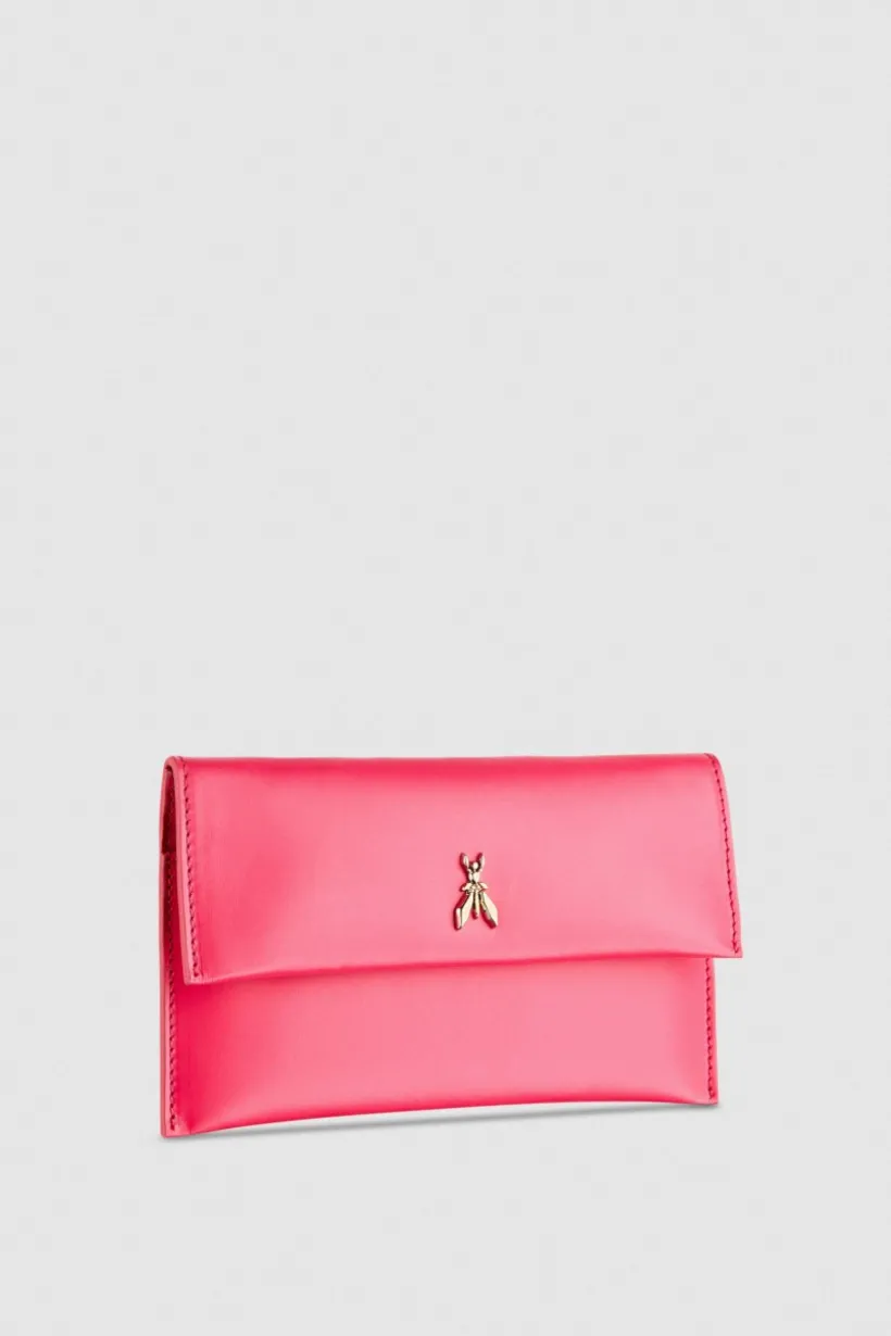 Pochette in pelle con tracolla a catena