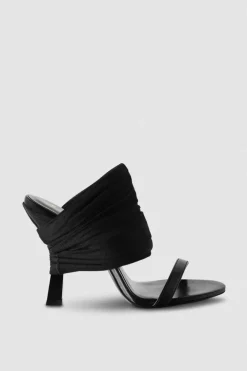 Sandali con tacco in pelle