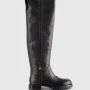 Stivali alti in pelle con zip laterale