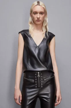 Top a "V" con zip