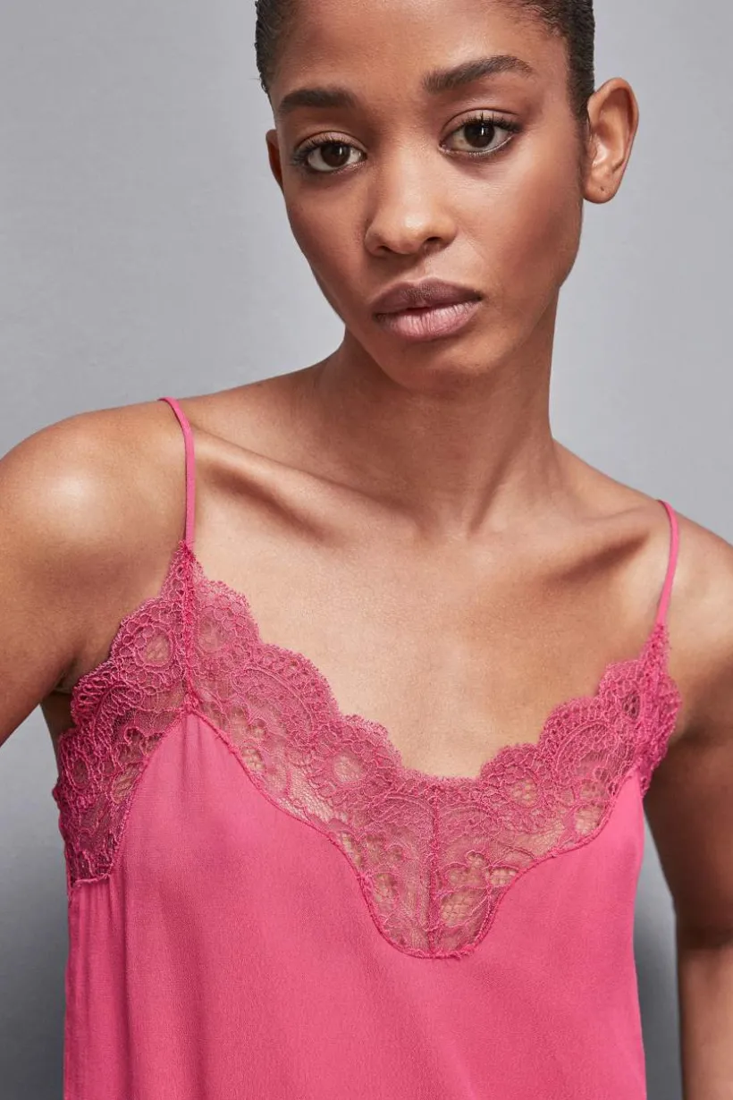Top con pizzo in crepe Essential