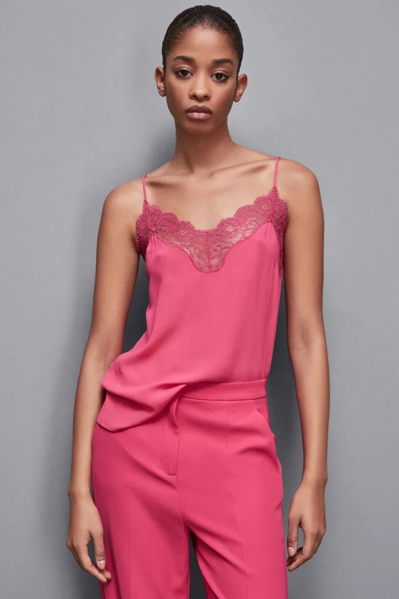 Top con pizzo in crepe Essential
