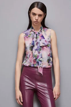Top regular in georgette fantasia